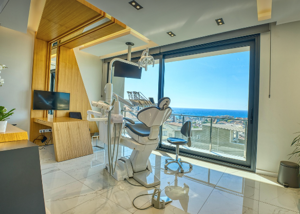 Clínica dental en Valencia para dientes fijos